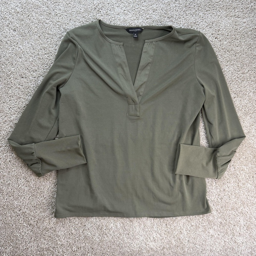 Banana Republic Blouse Womens M Green V Neck Long Sleeve Stretch Top Jersey